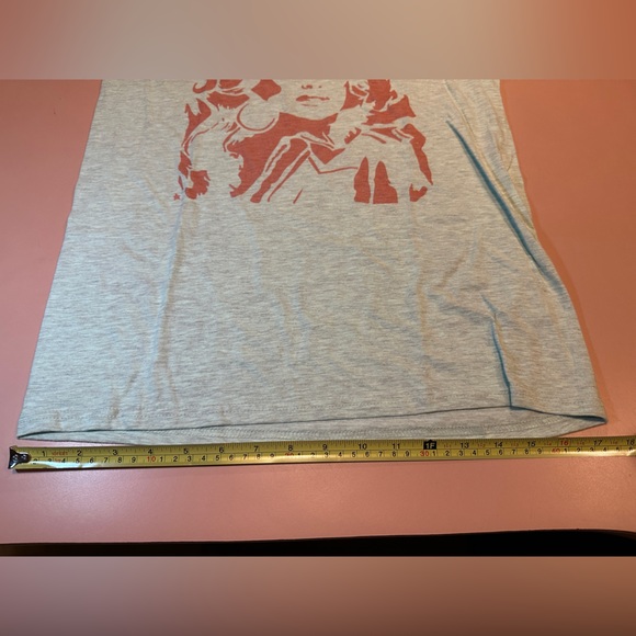 Dolly Parton Tshirt!  NWT - Picture 7 of 9